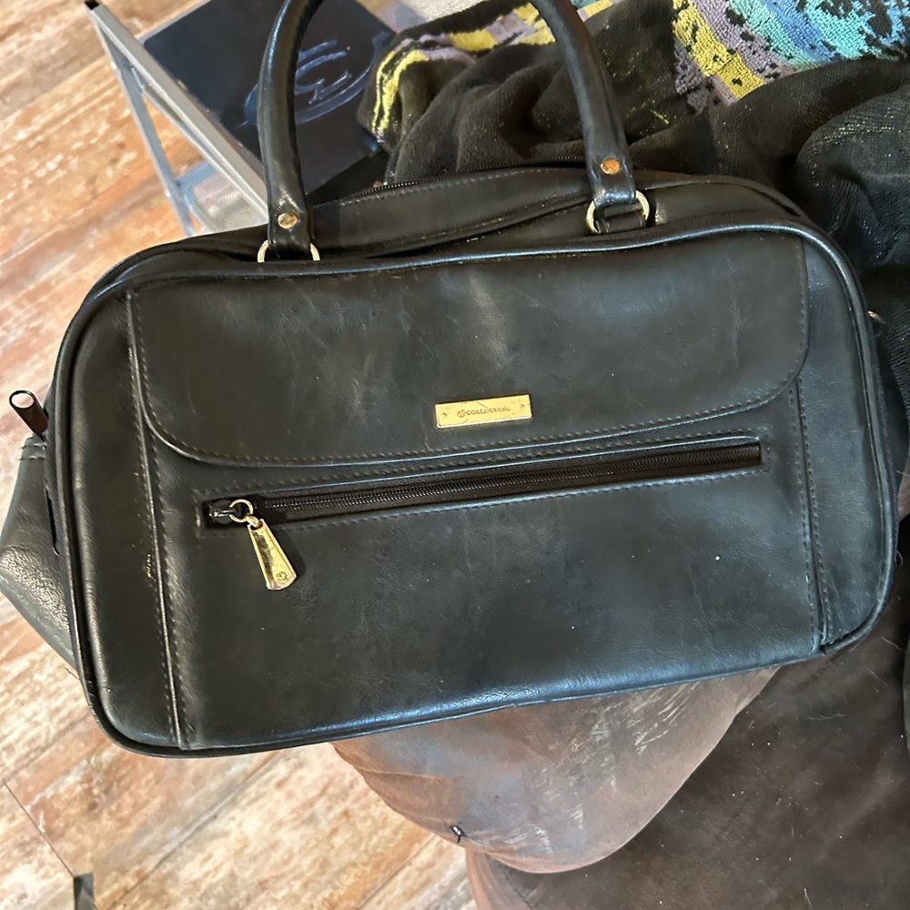 This purse I very well used